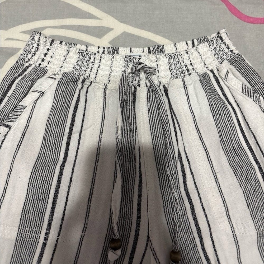 Cali 1850 White and Black Striped Pants With Beaded Strings - Picture 5 of 9